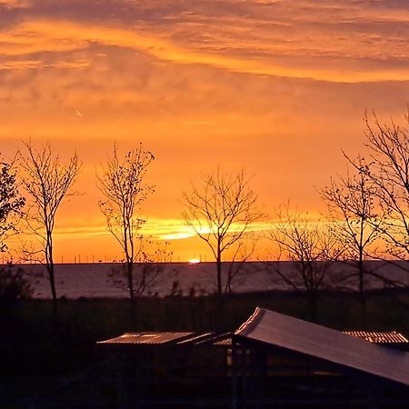 Sunset Bed & No Breakfast Bed & Breakfast Гедсер Екстериор снимка